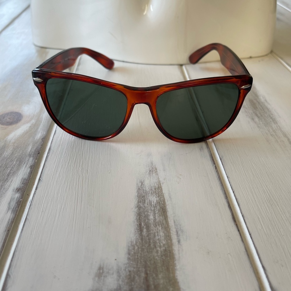 Vintage Hang Ten Sunglasses